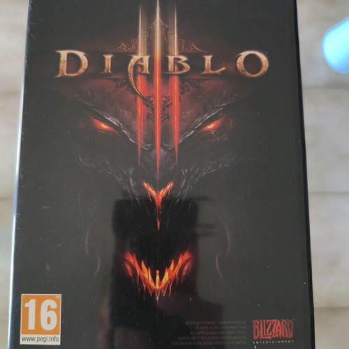 Diablo 3 PC game like new, DVD edition