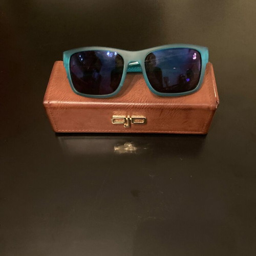 Ojo Sunglasses