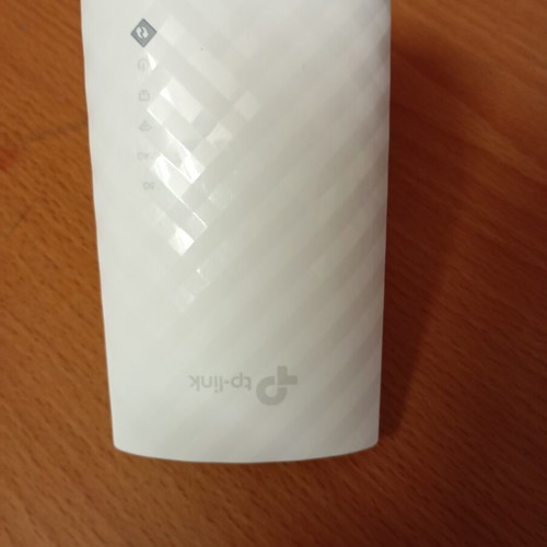 Tplink WiFi range extender used, good working condition