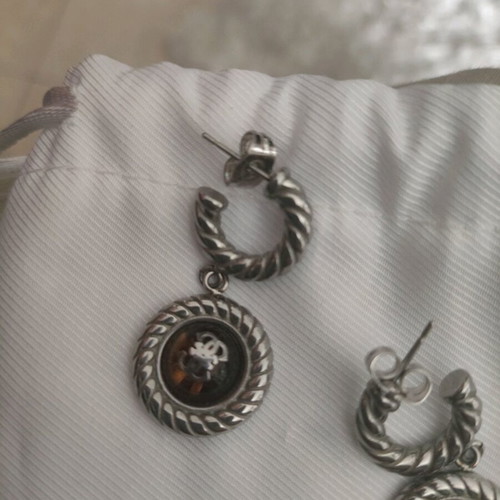 Guess earrings silver with brown stone, new