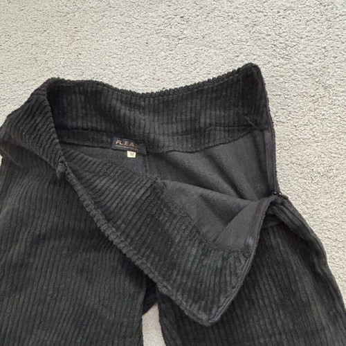 Black wide-leg corduroy pants Y2K size M used