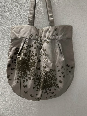 Accessorize shoulder bag like new, gray with butterfly design