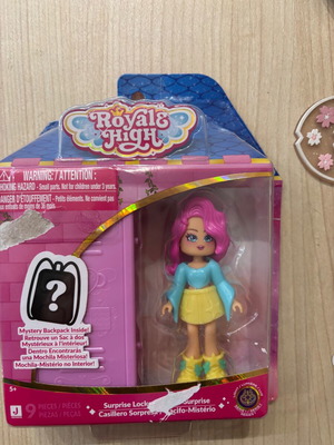 Royale High Roblox συλλεκτική κούκλα σαν καινούργιο