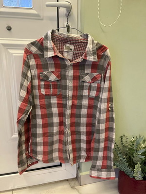 Men's shirt size M like new, red checkered