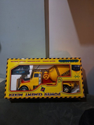 Remote control cement mixer toy used