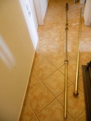 Μπρούτζινη κουρτινόβεργα μεταχειρισμένη 2,97 μ. διάμετρος 3,5 εκ.