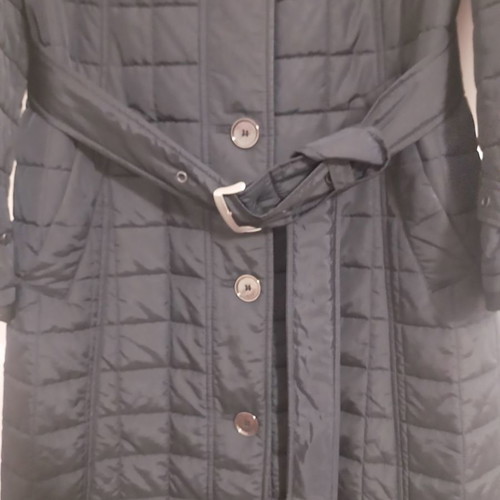 Madeleine quilted coat used, black, size Large