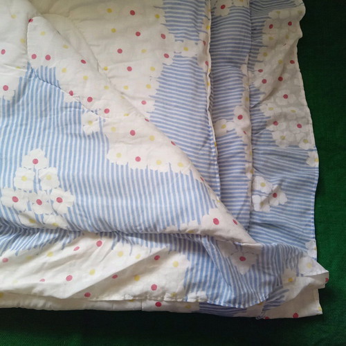 Thick quilt like new, size 110×250 cm with 13 cm bolero
