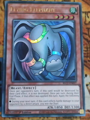 Flying Elephant Effect Monster κάρτα Yu-Gi-Oh! σε άριστη κατάσταση