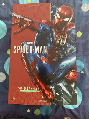 Hot Toys Spider-Man Spider Armor Mk IV Suit 1:6 Scale Figure like new