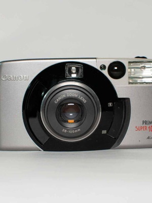 Canon Prima Super 105 analog camera used, 35mm, zoom 38-105mm