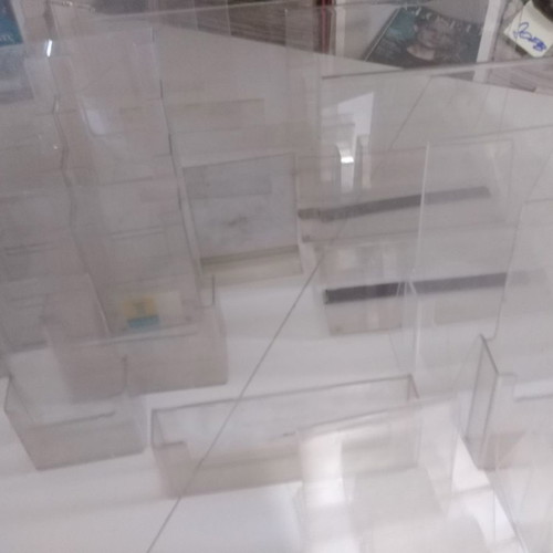 Plexiglass stands for prints and signs used, pack of 31 pieces
