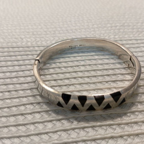 Silver bracelet from Mexico like new with black onyx inlay