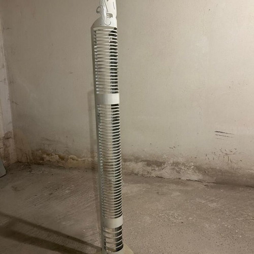 CD tower used, approximately 160 cm