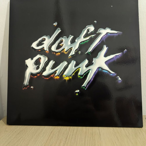 Daft Punk Discovery vinyl record used, electronic genre