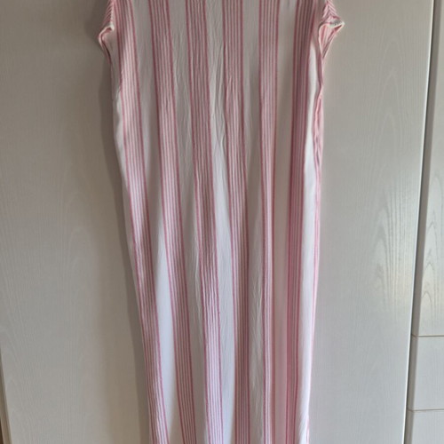 Kaftan like new, white and red, size S