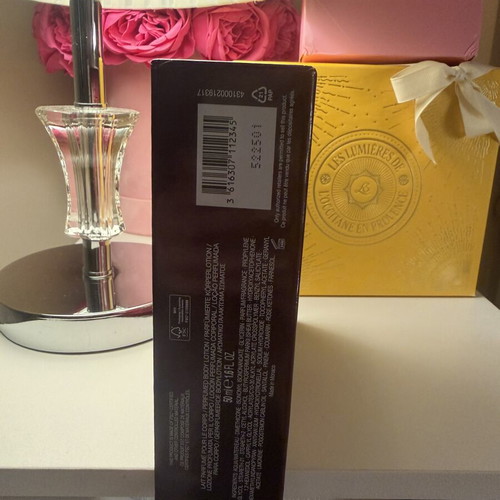 Gucci Flora Eau de Parfum 50ml gift set new with lotion and samples