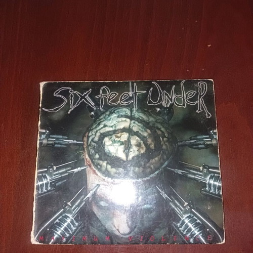 Six Feet Under Maximum Violence Digipack CD used with wear