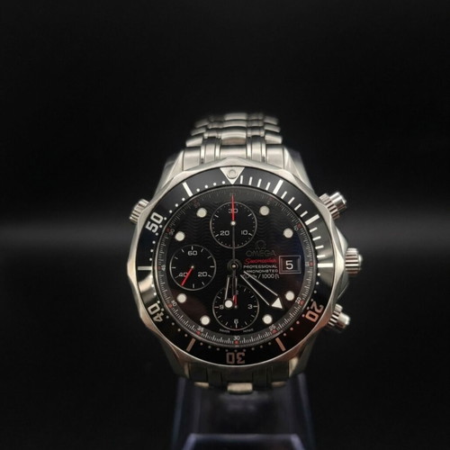Omega Seamaster Diver 300M Chronograph watch like new, black and silver