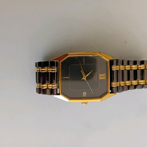 Seiko wristwatch women's like new, brown