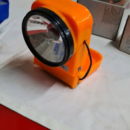 Car lights new, set of 3 with lighter power supply and magnet