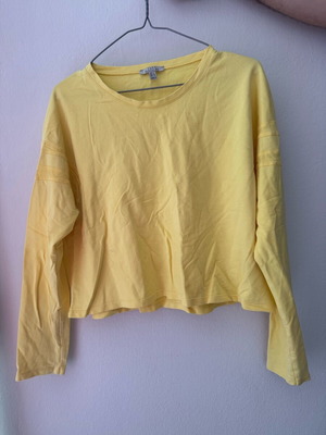 Zara short blouse used, yellow, loose fit