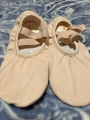 Grad Ballet μπαλετικά παπούτσια από καμβά σε ροζ, μέγεθος 35