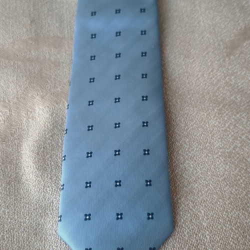 Mark7 Silk Tie Like New, Turquoise Geometric Pattern