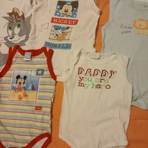 Baby sleeveless bodysuits pack of 8 used, 9-12 months