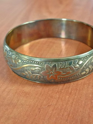 Vintage brass bracelet new, boho hippie style from the 70s