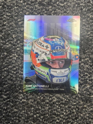 Topps Chrome F1 Kimi Antonelli Helmet Collection HC-4 card