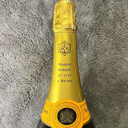 Veuve Clicquot Brut Yellow Label Champagne 3L Jeroboam like new, collectible