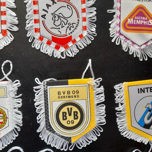 Football Pennants like new, rare and hard-to-find pieces