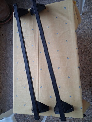 Mont Blanc roof bars used, 99cm for Seat Ibiza 3-door, complete set with keys