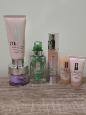 Clinique skincare set used with Moisture Surge and Hydrating Jelly