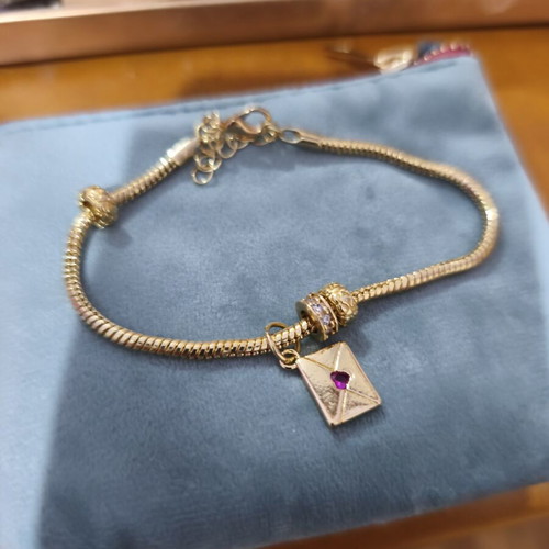 Anklet gold color, size 23, new