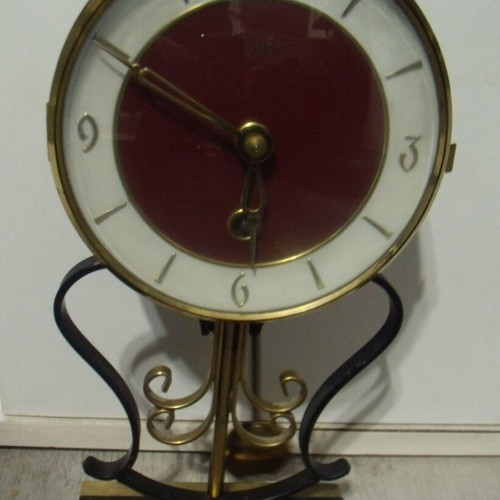 Orfac old mechanical table clock used with key