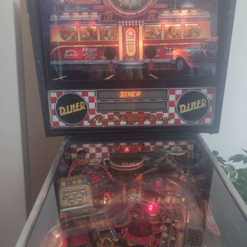 Williams Diner 1990 pinball machine used