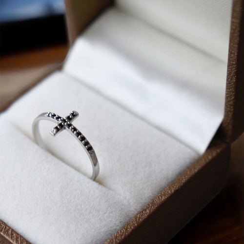 Cross ring new silver 925 with black zirconia stones