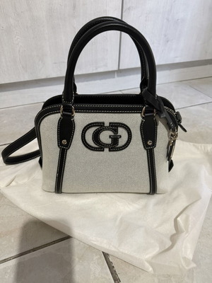 Guess handbag like new, gray and black
