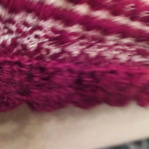 Caramel blankets like new, set of 2, dark red
