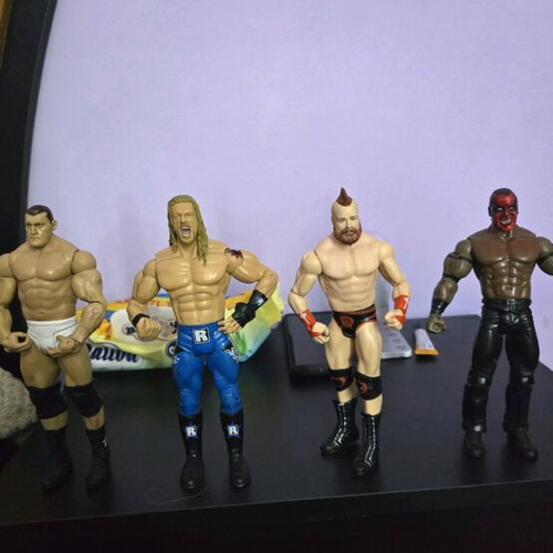 WWE Figures Like New