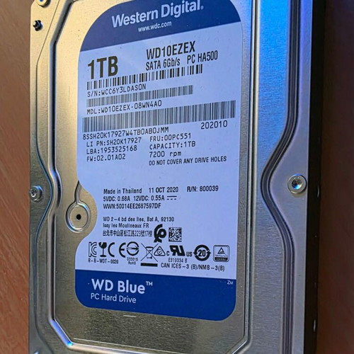Western Digital Blue 1TB 7200rpm 3.5" hard drive like new