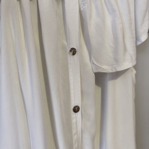 Off Shoulder Top like new, white with decorative buttons