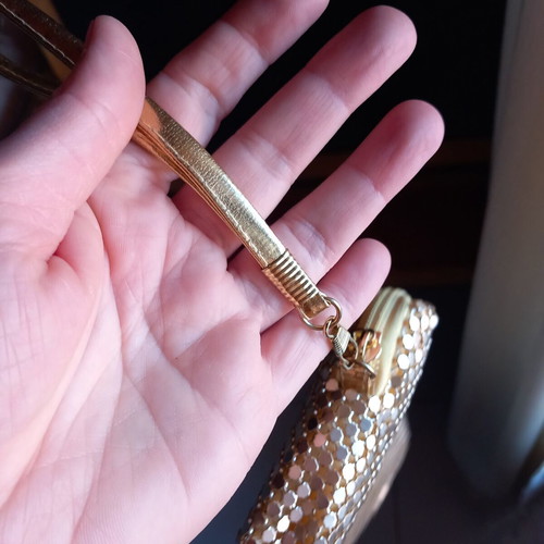 Small gold purse bag new with zipper