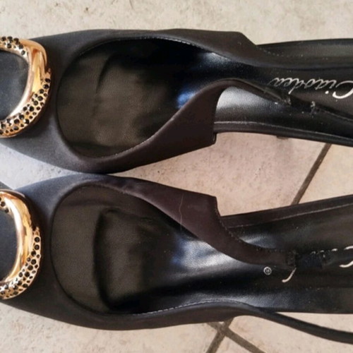 Tsoukalas Shoes Satin Pumps like new, size 38, black