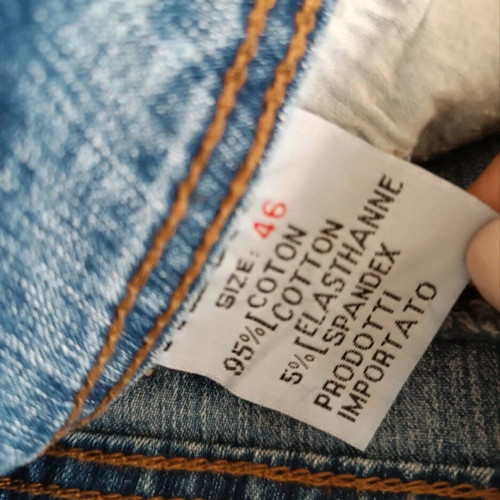 Re&X Capri Jeans like new with rhinestones, size L/XL, blue