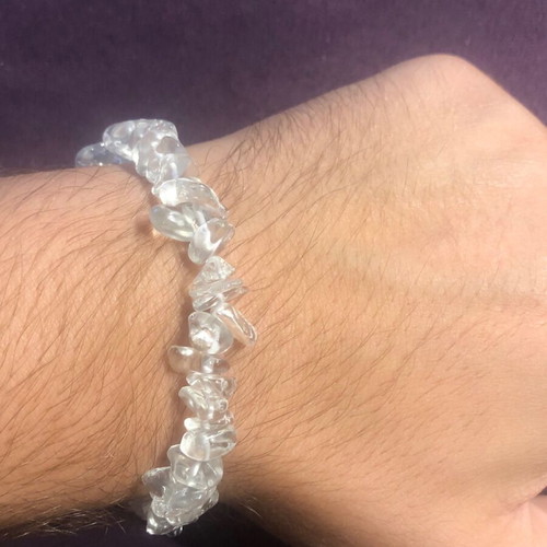 Bracelet with authentic clear quartz stone