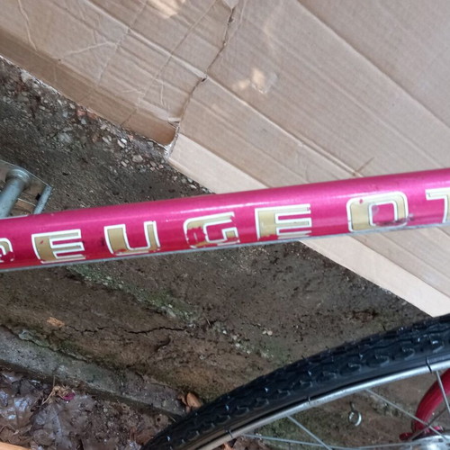 Peugeot 103 Sport Vintage Road Bike used, 10 speeds, 27 inch wheels