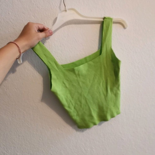 Green top used, one size